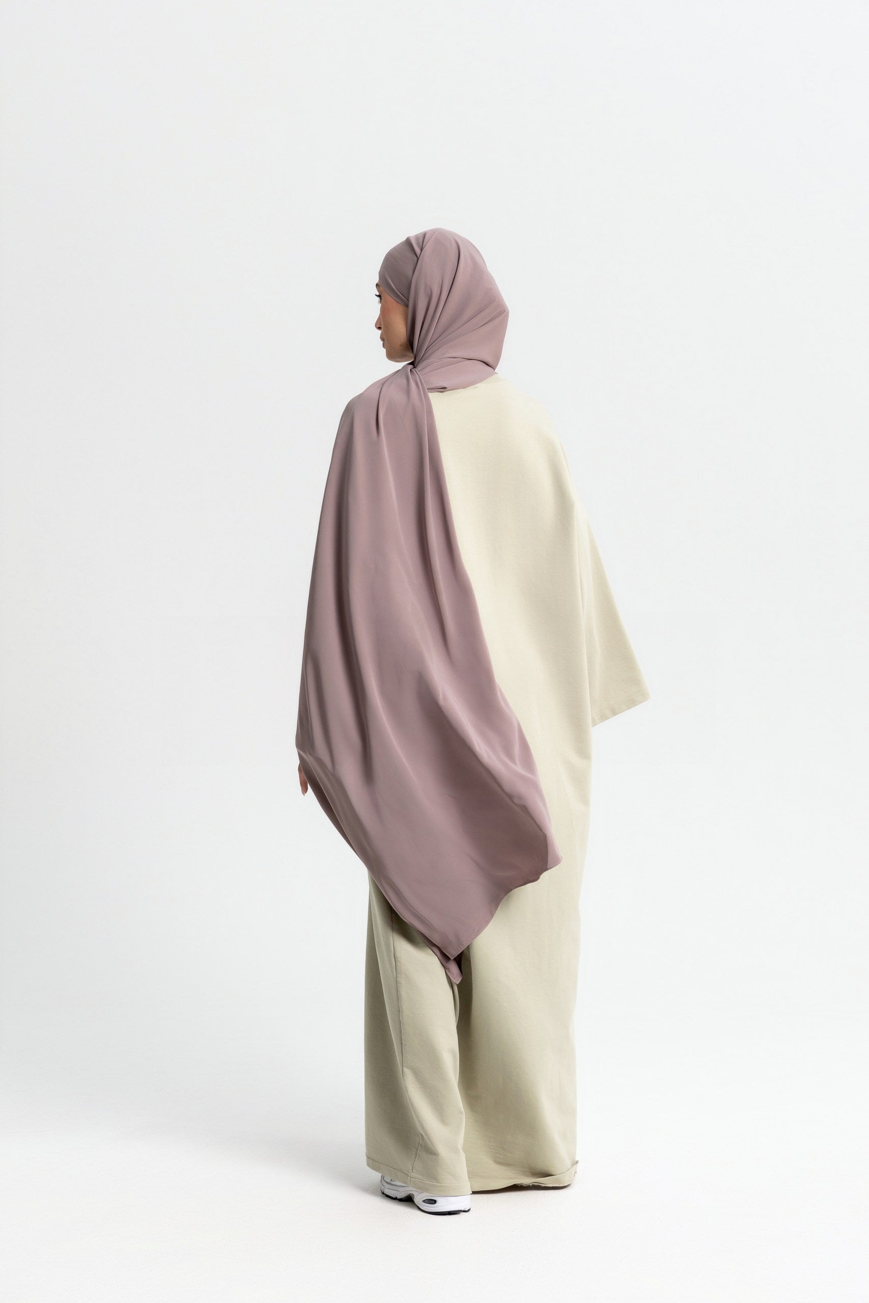Maxi Hijab PAE Signature – Eisbraun